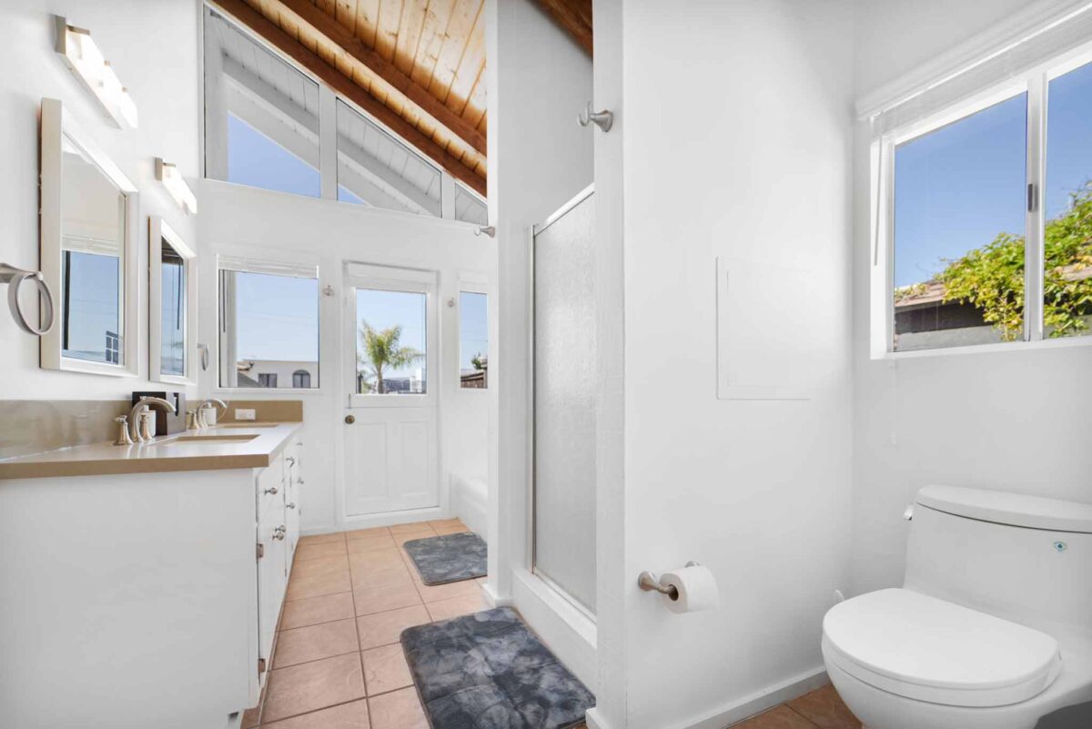 mental health residential los angeles master bathroom